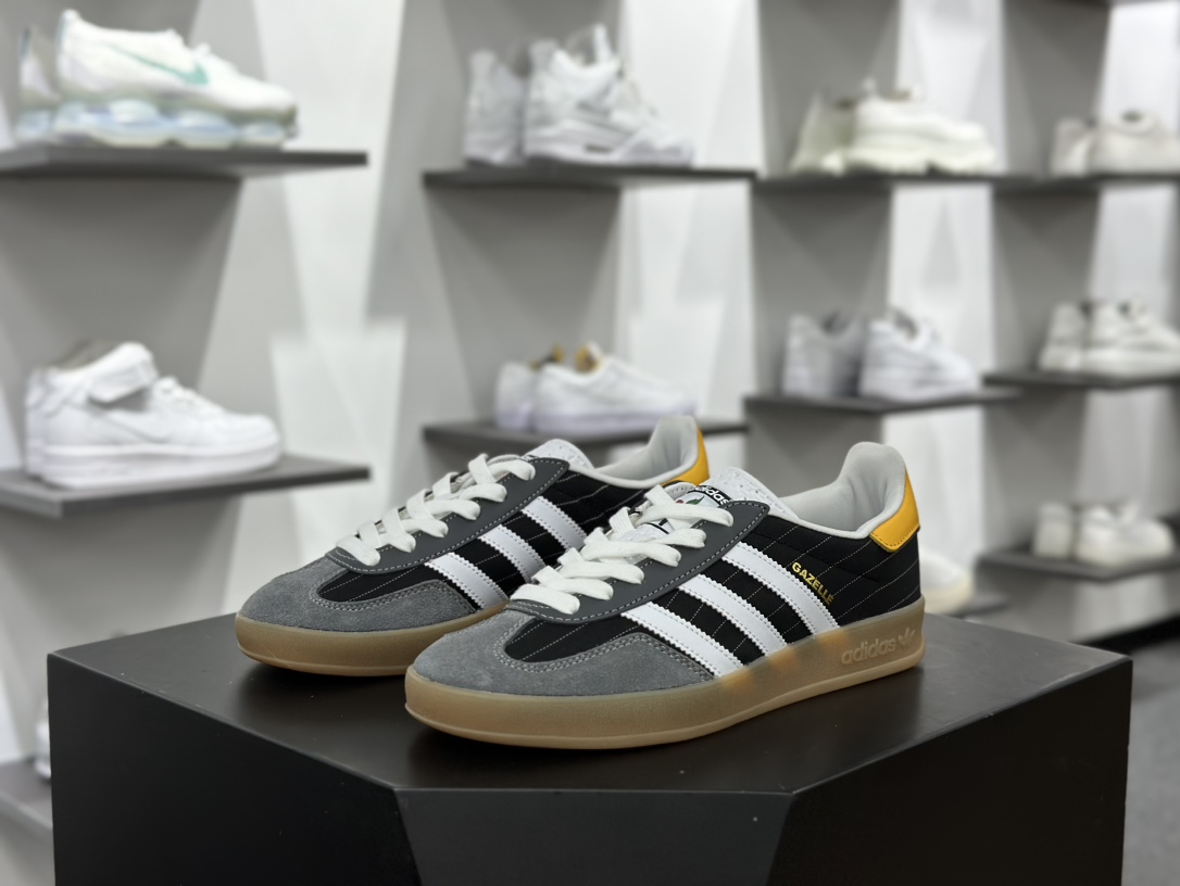 阿迪达斯Adidas Gazelle Indoor Trainers”Olympic Black”羚羊板鞋“奥运条纹黑灰白黄生胶底”IF9642