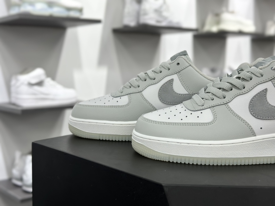 耐克Nike Air Force 1'07 Low”Light Grey”空军一号板鞋“云雾灰莫兰迪”FJ4170-003