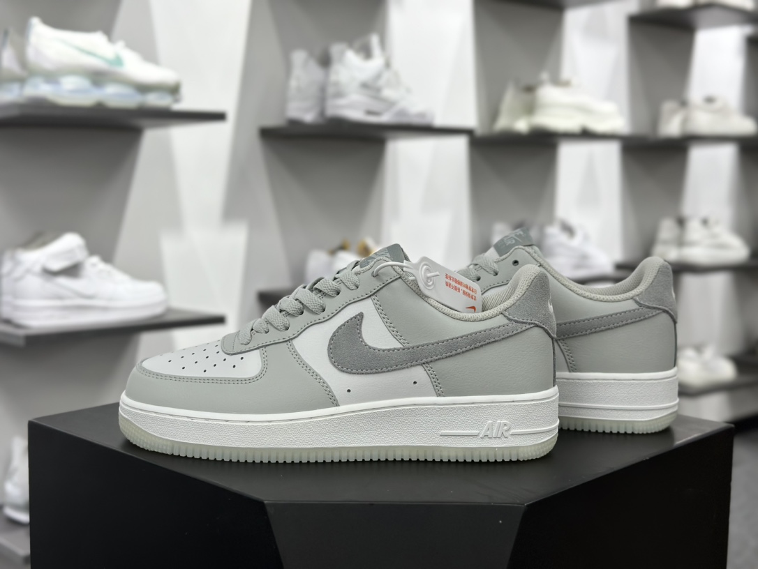 耐克Nike Air Force 1'07 Low”Light Grey”空军一号板鞋“云雾灰莫兰迪”FJ4170-003