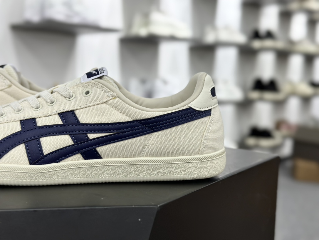 鬼塚虎/Onitsuka Tiger Tokuten 得分系列低帮板鞋“帆布米白藏蓝生胶底”1183A862-201