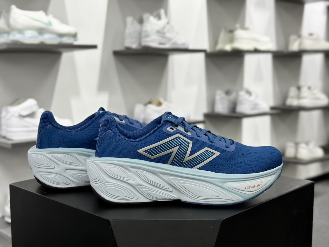 NB新百伦New Balance Fresh Foam X More V5 莫尔V5系列低帮慢跑鞋“网织深蓝浅蓝”MMORLH5