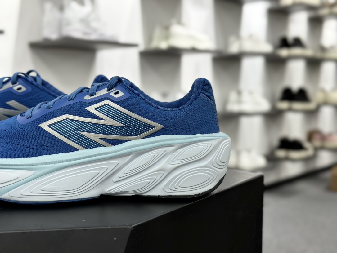 NB新百伦New Balance Fresh Foam X More V5 莫尔V5系列低帮慢跑鞋“网织深蓝浅蓝”MMORLH5