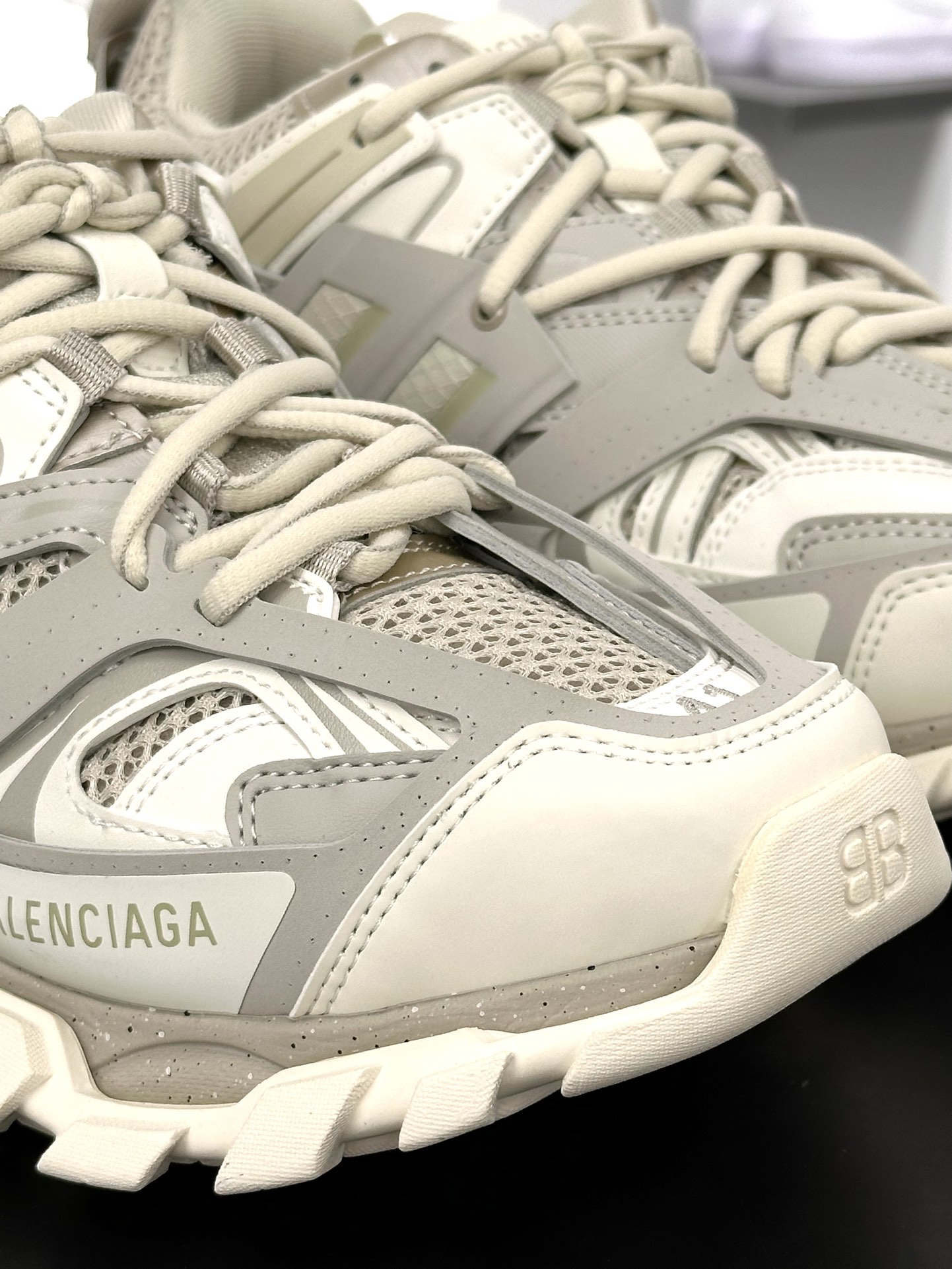 巴黎世家BALENCIAGA Track Trainers 3.0代复古野跑姥爹潮流百搭慢跑鞋