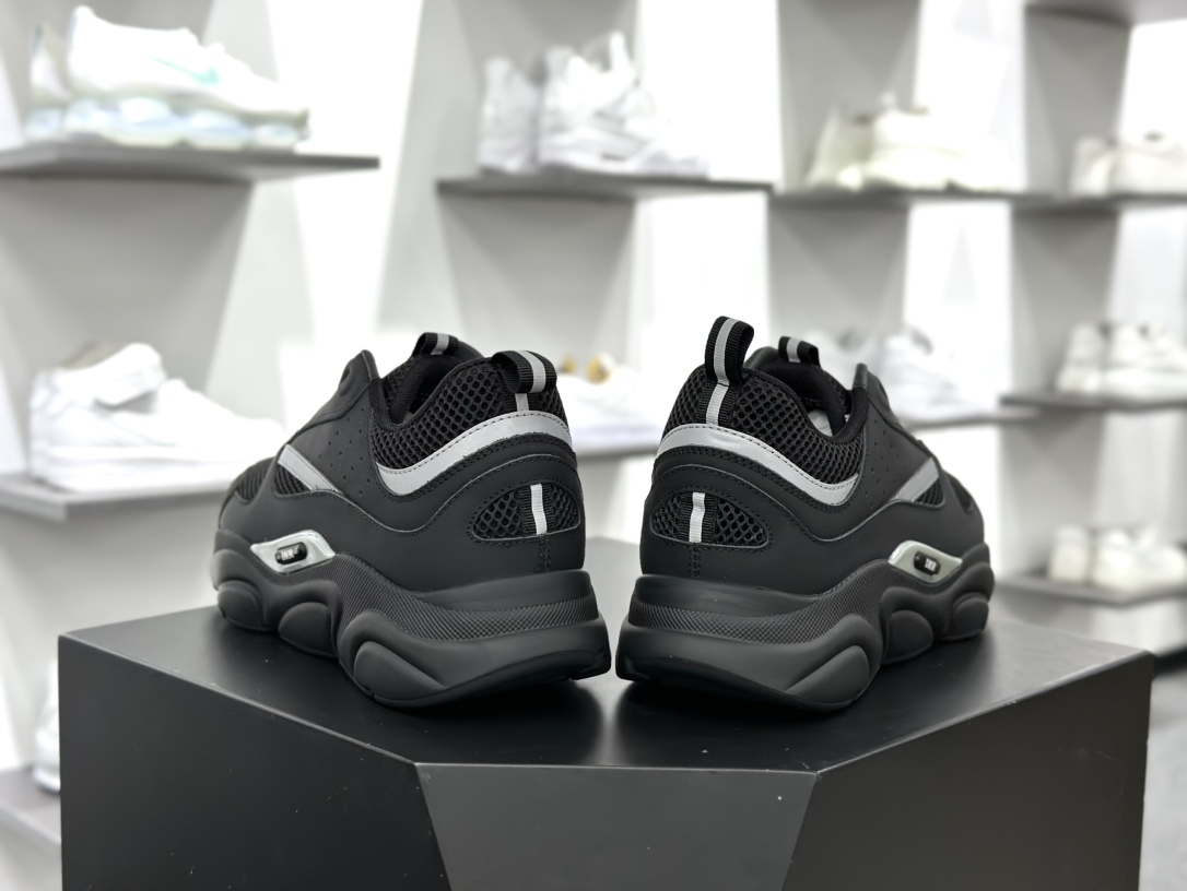 Dior Homme B22 Trainer Sneaker系列复古厚底老爹风休闲运动慢跑鞋“黑武士黑银”3SN231ZNG_H969