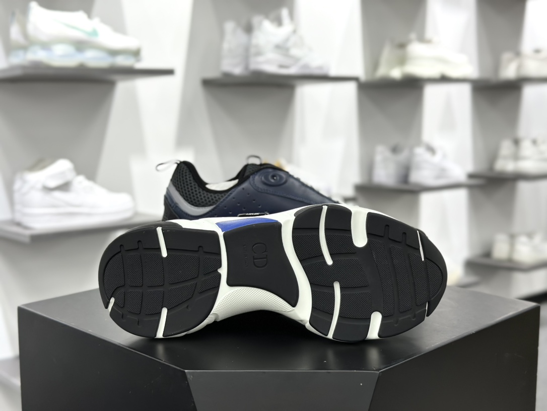 Dior Homme B22 Trainer Sneaker系列复古厚底老爹风慢跑鞋“黑白深蓝”3SN231YUL_H569