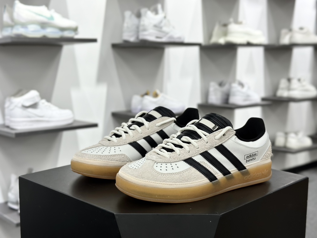 Bad Bunny x Adidas Gazelle Indoor Trainers ”Benito”羚羊德训风板鞋“联名白黑浅灰变形鞋头”IF9735