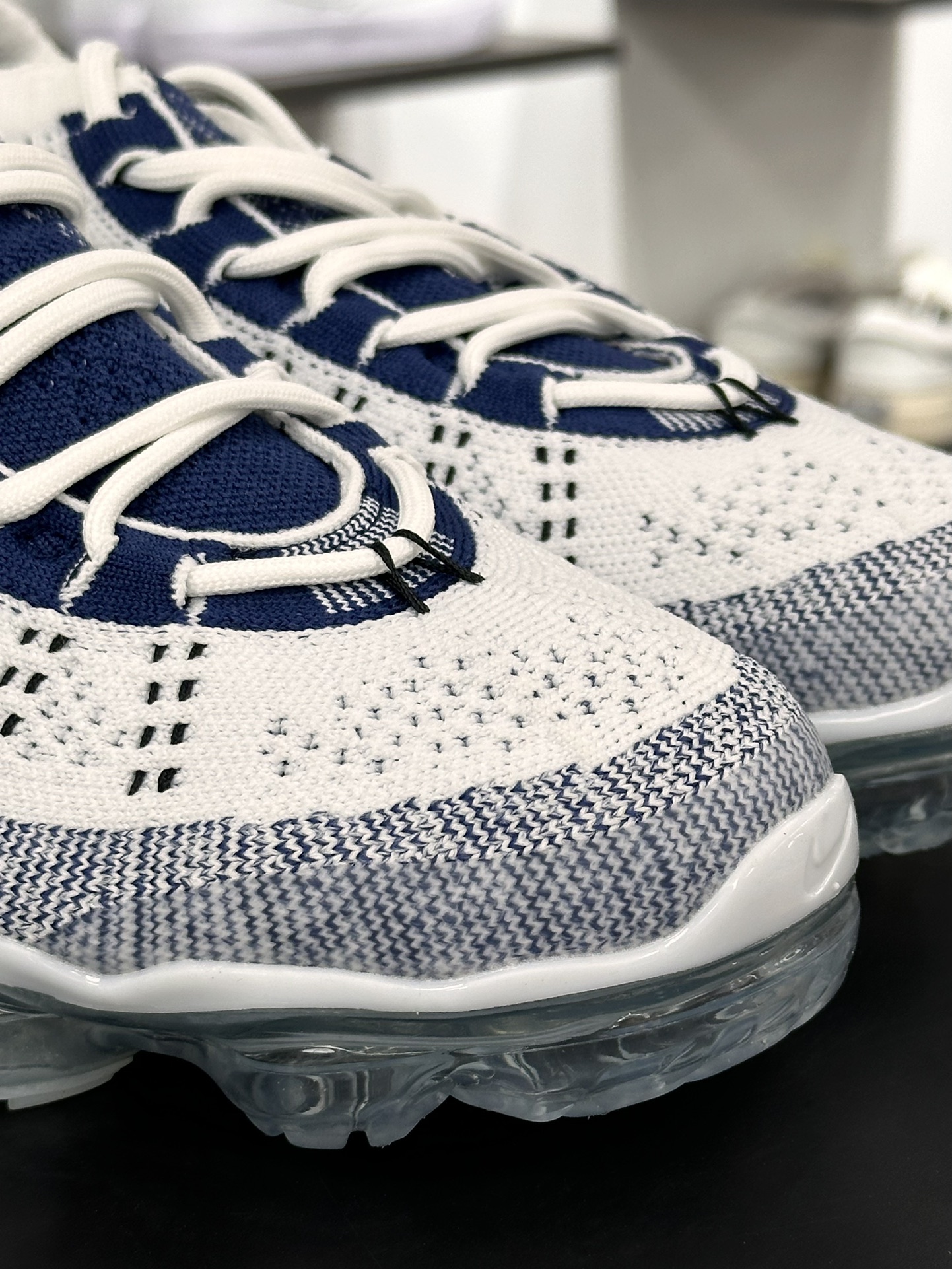 耐克Nike Air VaporMax 2023 Flyknit FK”Pure Platinum Court Blue”2023款大慢跑鞋“针织白藏蓝”DV1678-009