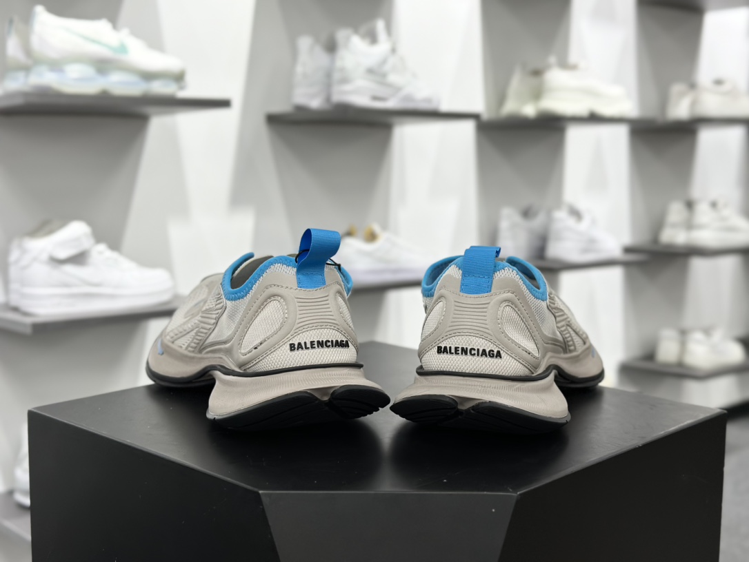 巴黎世家BALENCIAGA Circuit Sneakers 环道系列低帮复古慢跑鞋“网织浅灰天蓝”793945 WFLGY 2240