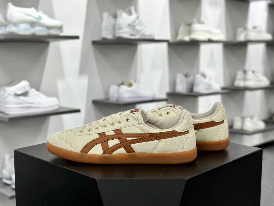 鬼塚虎/Onitsuka Tiger Tokuten 得分系列低帮复古板鞋“帆布米黄棕生胶底”1183A862-200