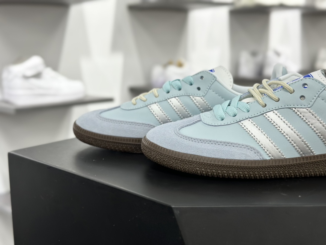 三叶草Adidas Wmns Originals Samba OG 桑巴舞系列低帮休闲运动板鞋“薄荷绿银芭蕾风”B75860