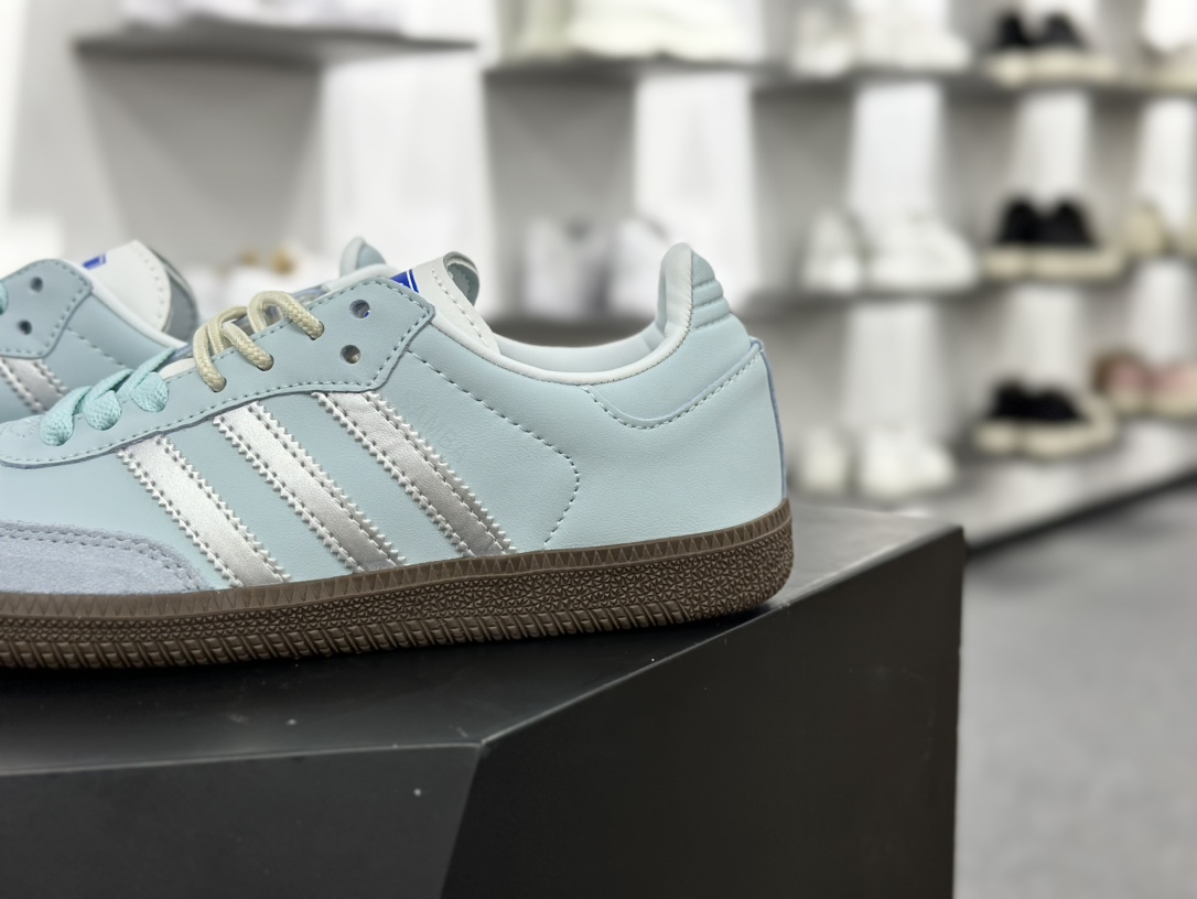 三叶草Adidas Wmns Originals Samba OG 桑巴舞系列低帮休闲运动板鞋“薄荷绿银芭蕾风”B75860