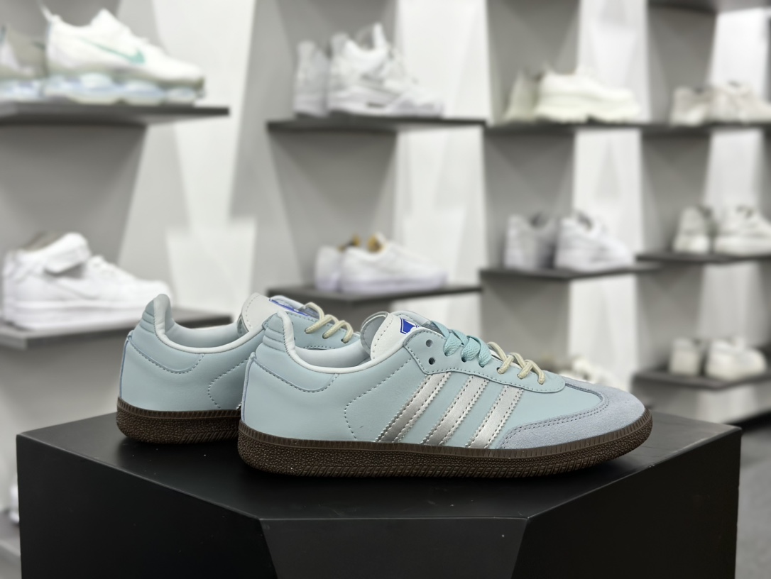 三叶草Adidas Wmns Originals Samba OG 桑巴舞系列低帮休闲运动板鞋“薄荷绿银芭蕾风”B75860