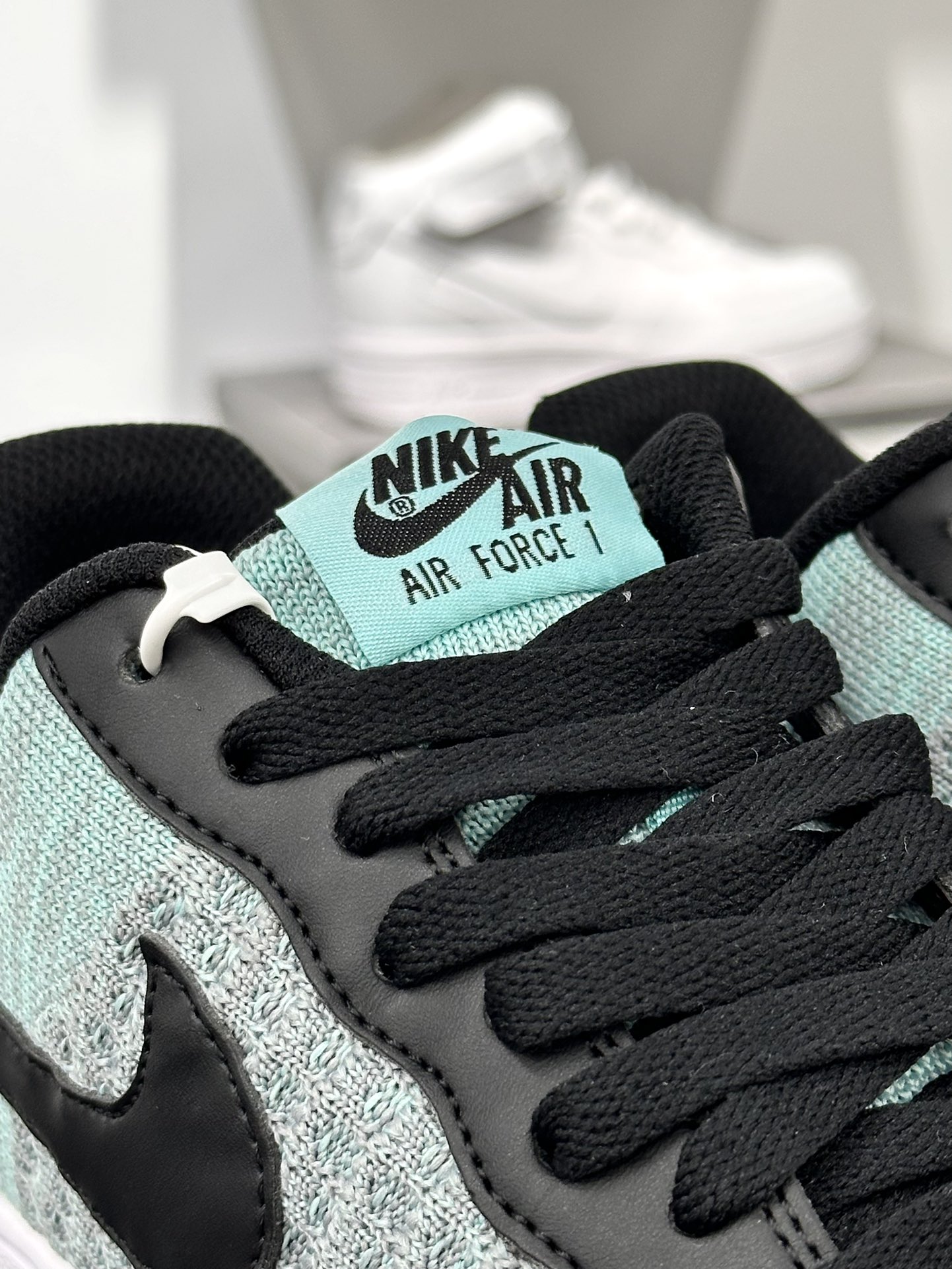 耐克Nike Air Force 1 Low Flyknit”Hyper Jade/White/Black”2.0代空军一号板鞋“针织月绿黑”CI0051-600