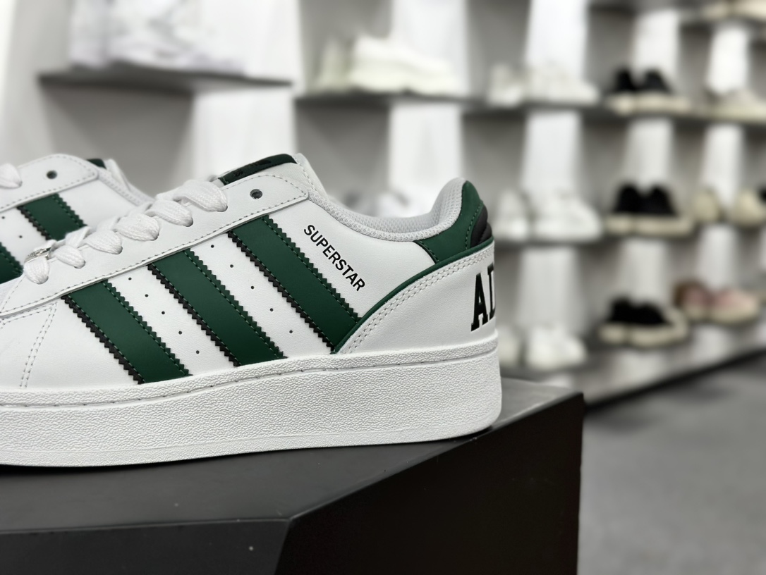 三叶草Adidas Originals Superstar XLG 贝壳头系列低帮运动板鞋“皮革白深绿黑字母LOGO”IE0760