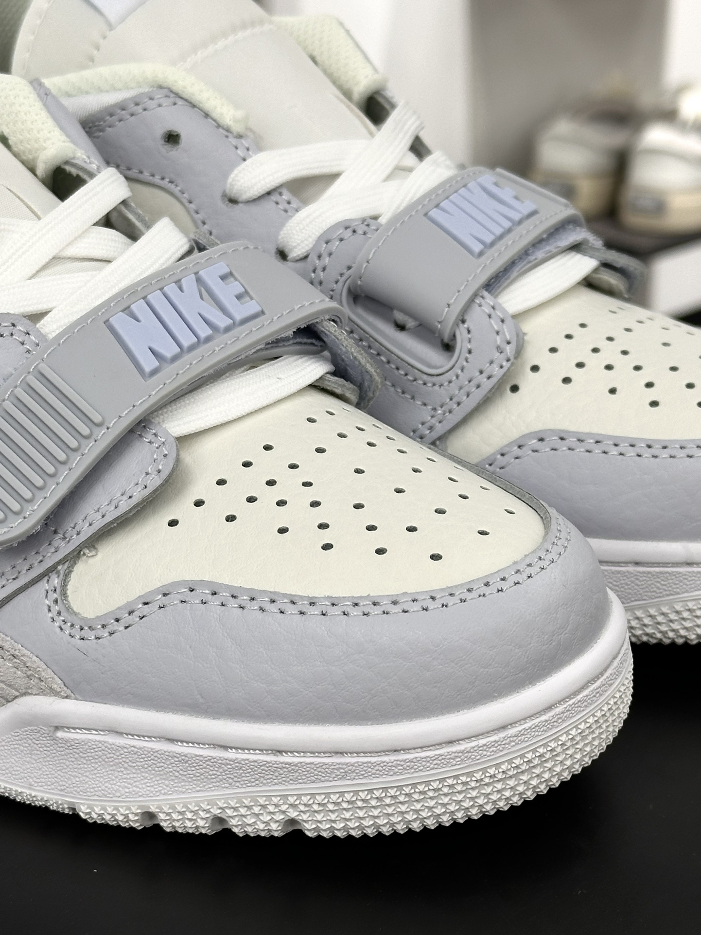 耐克Nike Air Jordan Legacy 312 Low”Ashen Slate/Glacier Blue”乔丹运动篮球鞋“石板灰白冰川蓝”HQ1190-101