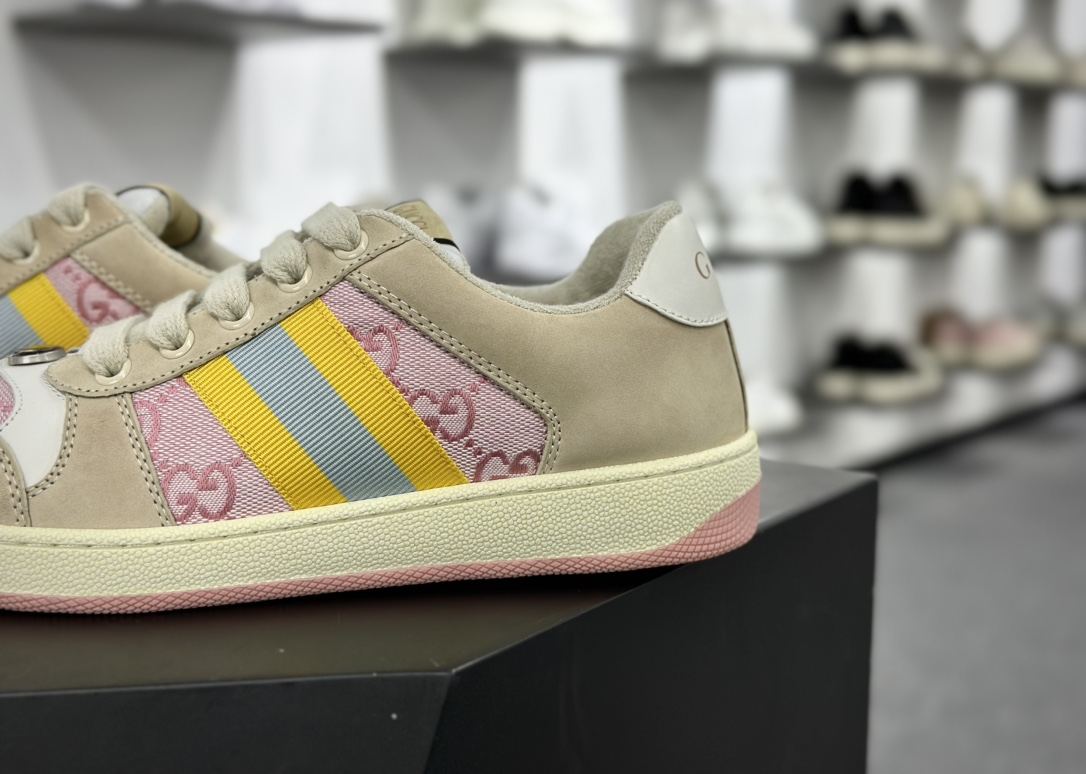 古驰Gucci Screener GG Sneaker Low 经典原型休闲板鞋“皮革米白黄蓝浅粉GG布”741575 9SFR0 8478