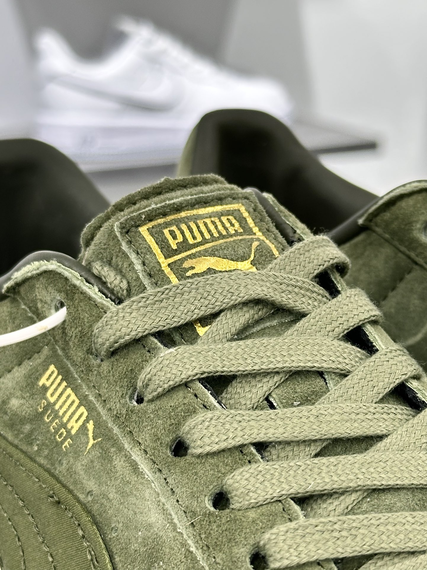 彪马PUMA Suede Platform Women's二代松糕复古休闲运动百搭显高板鞋“军绿金标LOGO”365828-04