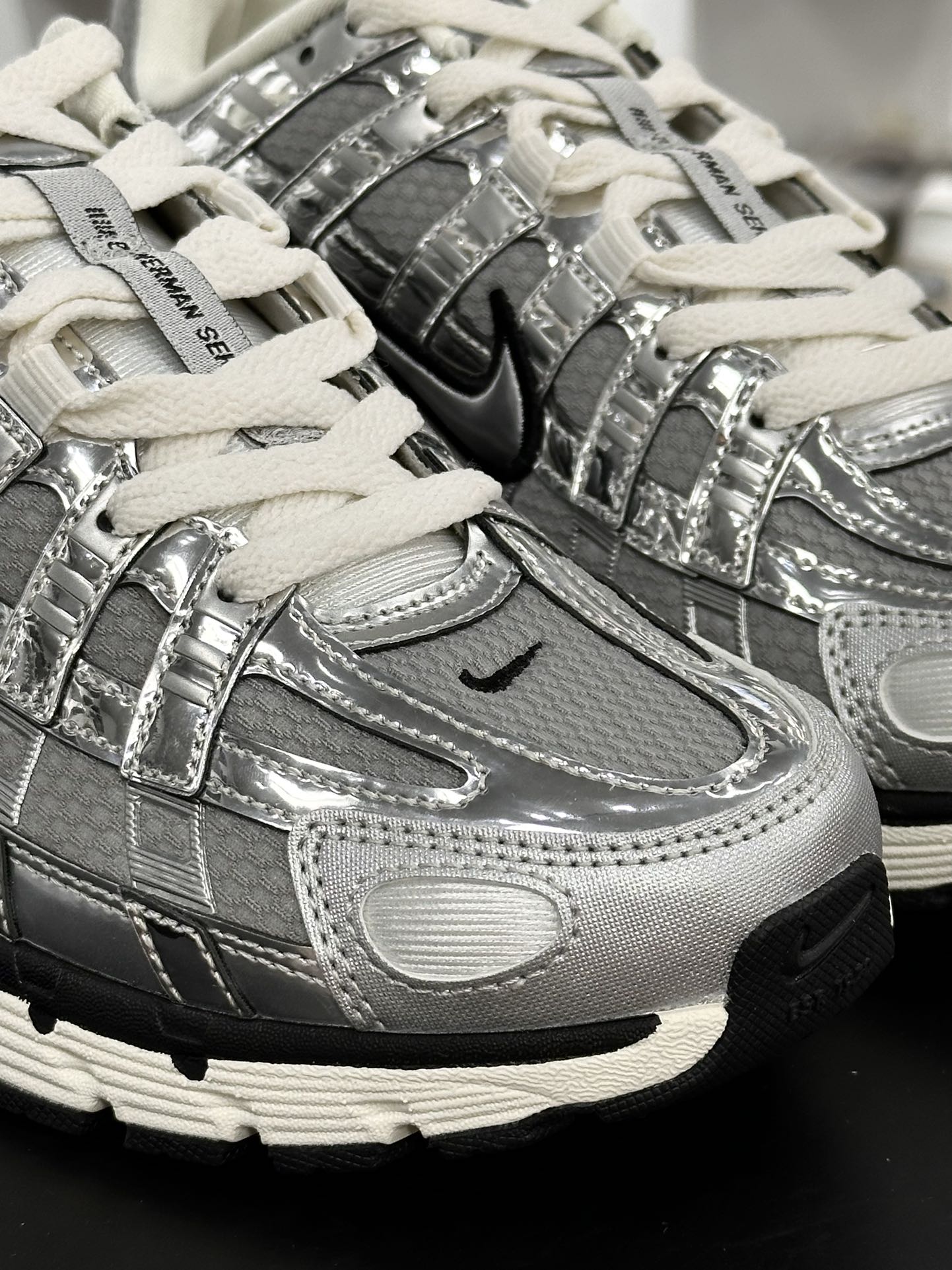 耐克Nike P-6000 Premium”Flat Pewter Light Iron ”系列低帮慢跑鞋 “金属液态银黑”CN0149-001