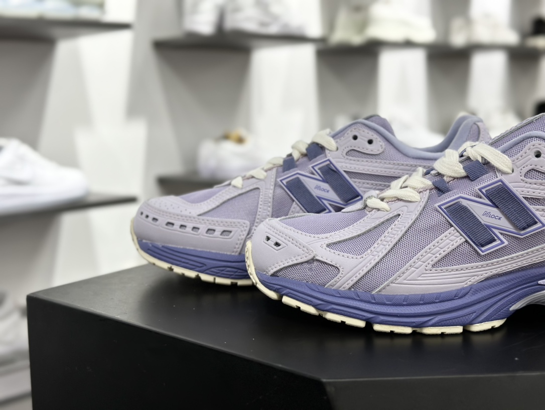 新百伦New Balance M1906R”Pastel Pack”系列低帮复古老爹风休闲运动慢跑鞋“薰衣草浅紫”M1906RZV