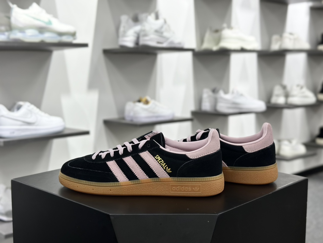 阿迪达斯Adidas Originals Handball SPZL 手球运动员运动板鞋“翻毛黑少女粉焦糖底”IE5897