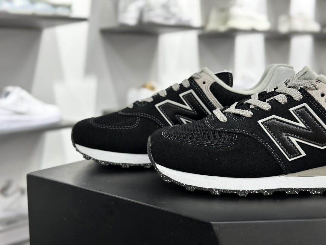 NB新百伦New Balance ML574系列低帮经典复古休闲运动慢跑鞋“翻毛黑灰”ML574EVB