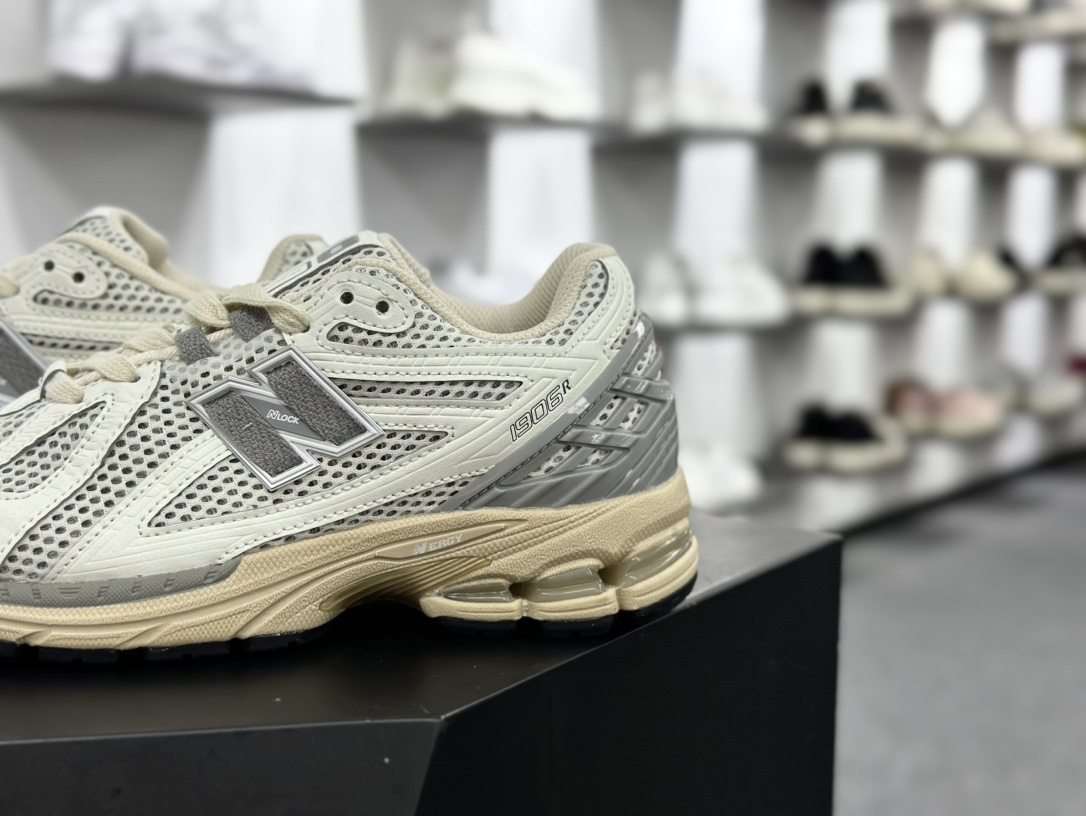 NB新百伦New Balance M1906R系列复古老爹风休闲运动慢跑鞋“网布米白灰”M1906RP