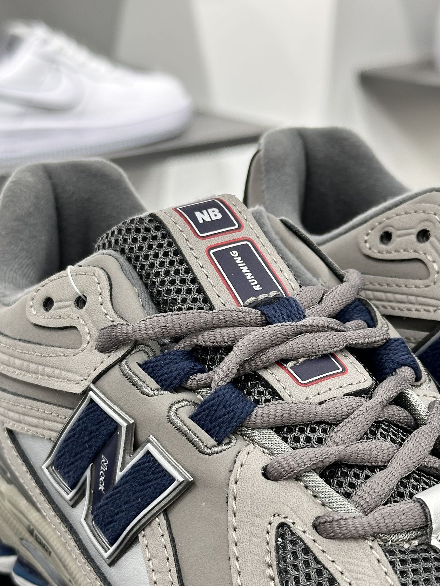 NB新百伦New Balance M1906R系列复古老爹风休闲运动慢跑鞋 GC1906RB