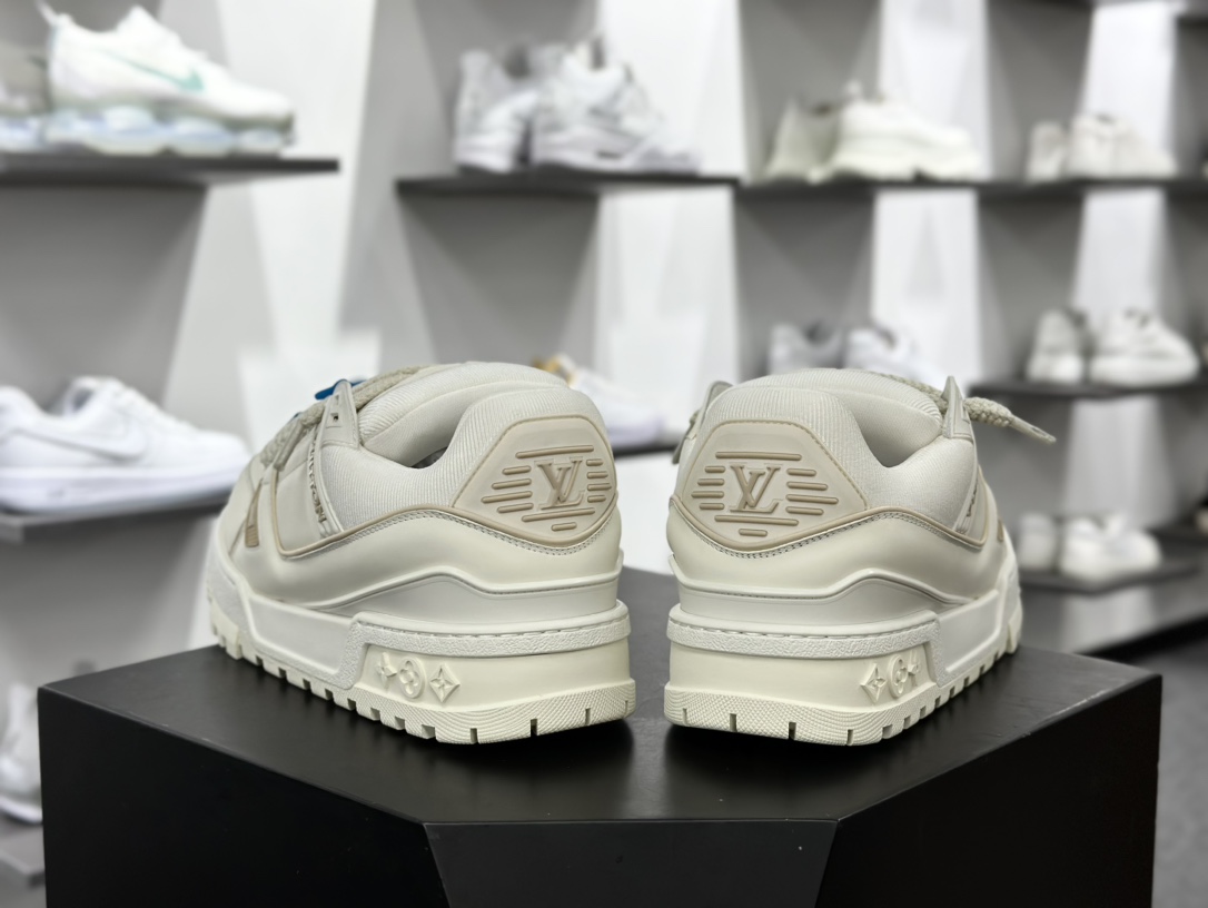 LV路易威登Louis Vuitton Trainer Maxi Low Leather Sneaker 面包版板鞋“米白卡其多彩鞋带串珠”1AB8RW