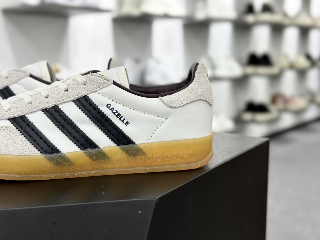 Hikari Shibata x Adidas Gazelle Indoor Trainers”White Night Grey Gum”羚羊运动板鞋“联名米白黑生胶底”IH9985