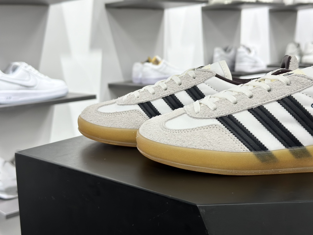 Hikari Shibata x Adidas Gazelle Indoor Trainers”White Night Grey Gum”羚羊运动板鞋“联名米白黑生胶底”IH9985