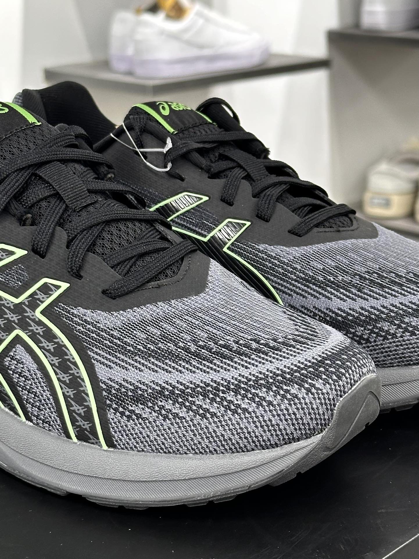 亚瑟士/ASICS Gel-Quantum 180 VII”Black/Bright Lime”量子跑步鞋“黑灰荧光绿”1201A880-001