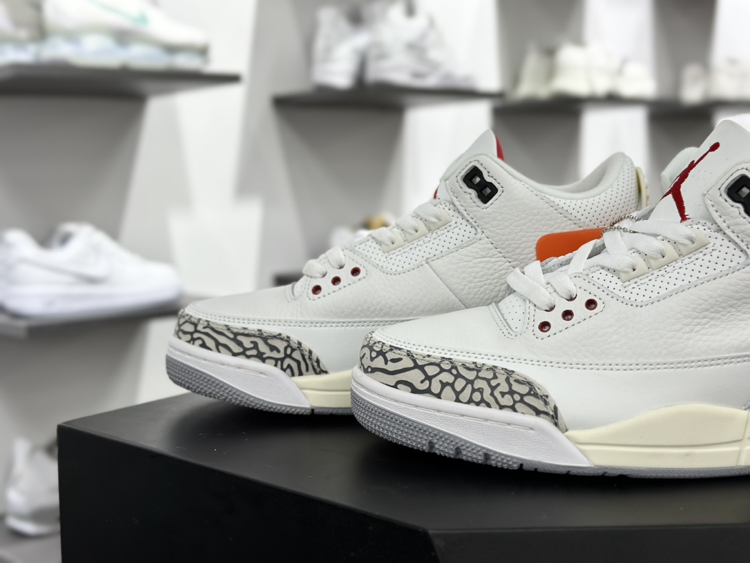 耐克Nike Air Jordan 3 Retro”White Cement Reimagined”迈克尔·乔丹AJ3代中帮篮球鞋“白水泥爆裂纹氧化黄”DN3707-100