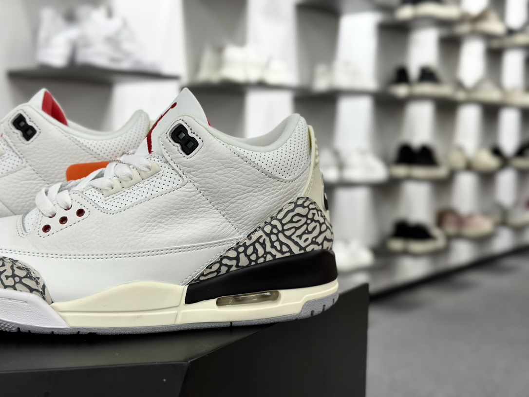 耐克Nike Air Jordan 3 Retro”White Cement Reimagined”迈克尔·乔丹AJ3代中帮篮球鞋“白水泥爆裂纹氧化黄”DN3707-100