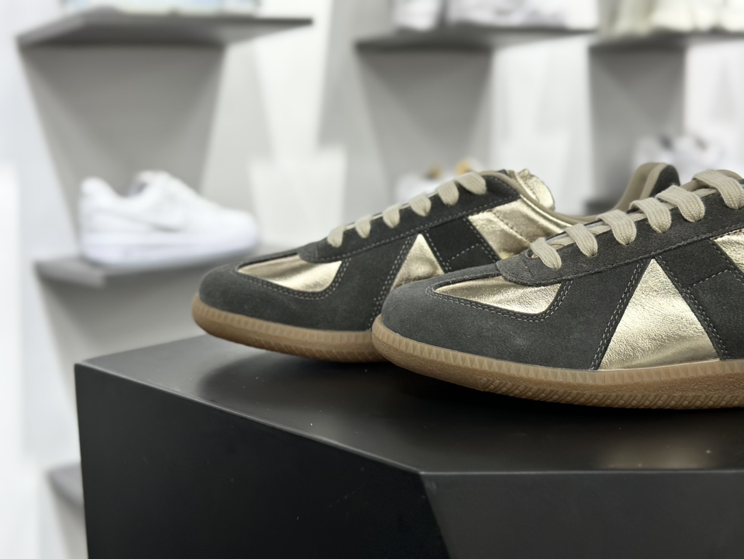 Maison Margiela 22 Classic Replica Leather Low Sneaker 经典小白板鞋“香槟金深灰焦糖底”S57 WS0236 P1895 102