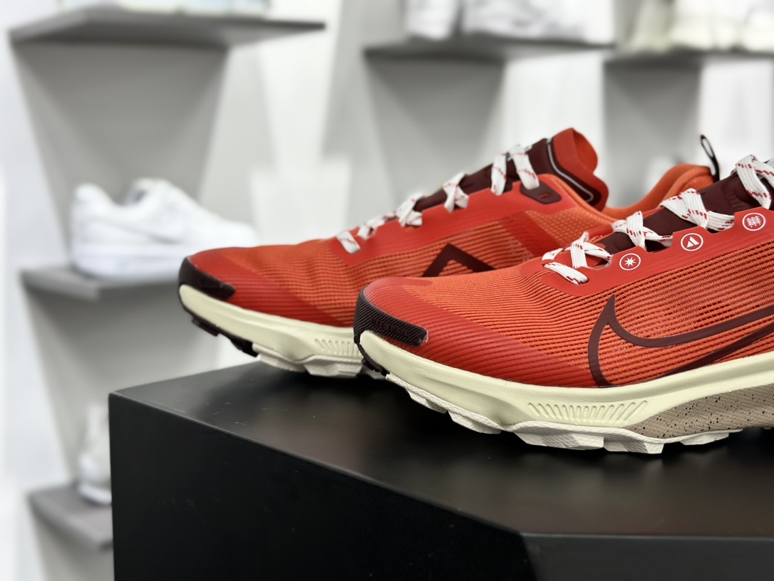 耐克Nike Zoom Terra Kiger 9 Low 泰拉基格9代系列低帮慢跑鞋“网织桔红黑”DR2693-600