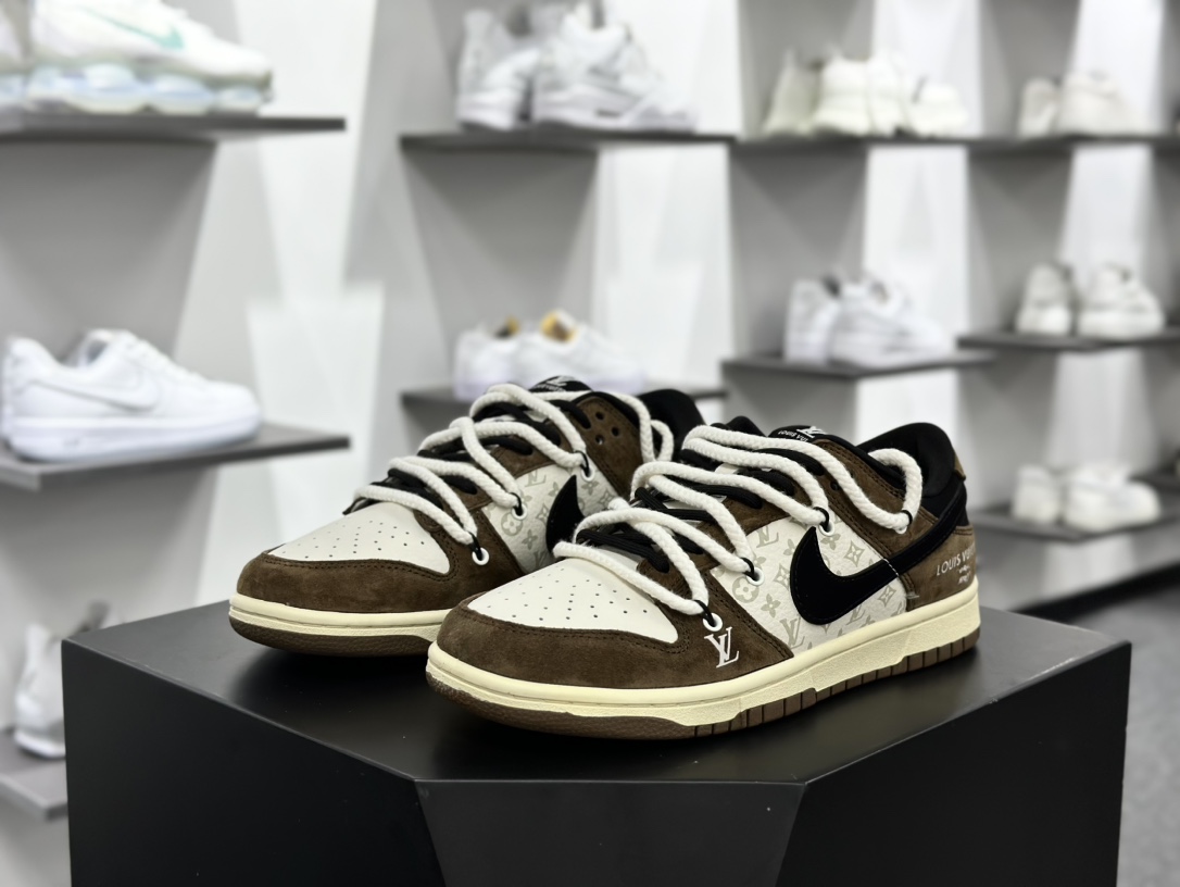 路易威登Louis Vuitton x Nike SB Dunk Low”Black/Beige/LV Monogram”扣篮滑板板鞋“巧克力棕米白夜光LV老花”FC1688-171