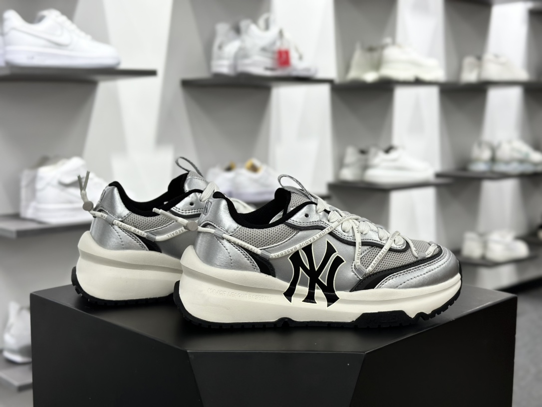 New York Yankees x MLB Chunky Runner Liner Lace 莱纳系列低帮慢跑鞋“金属银黑NY字母印花绑绳”3ARNCRL4N-GP001