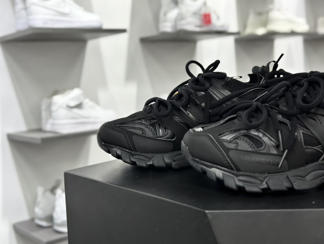 巴黎世家BALENCIAGA Track SOCK Trainers 3.0代针织版系列低帮慢跑鞋“针织全黑蝴蝶结”786283 W3CO1 1000