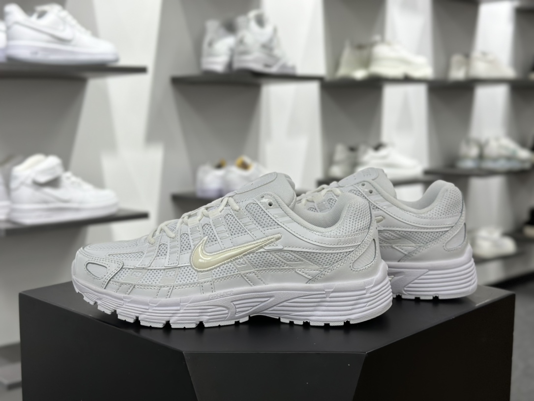 耐克Nike P-6000 Premium”Sail/Wolf Grey”系列低帮慢跑鞋“全白武士”CCD6404-100