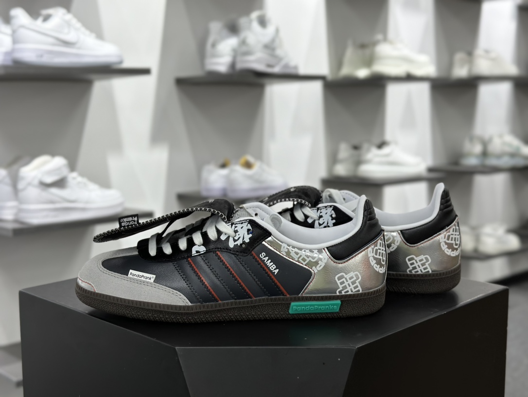 阿迪达斯/三叶草Adidas Originals Samba OG 桑巴舞板鞋“黑灰银金属元年涂鸦”IG1024