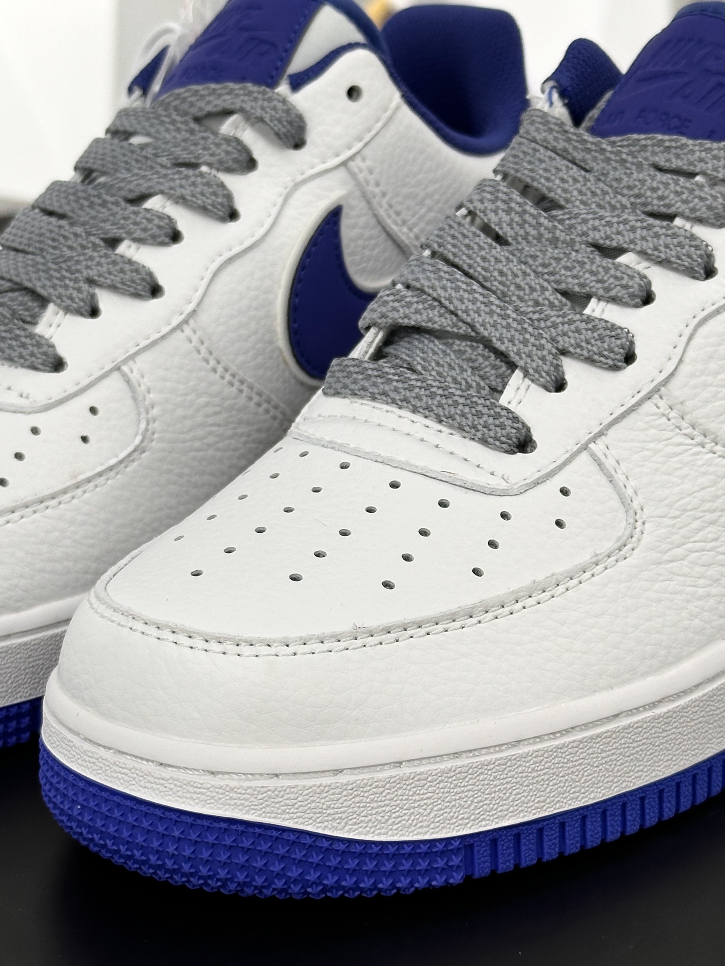 Nike Air Force 1’07 Low”Beige White/Royal Blue Reflective”空军一号板鞋“皮革米白皇家蓝3M反光叠钩”LS0216-023