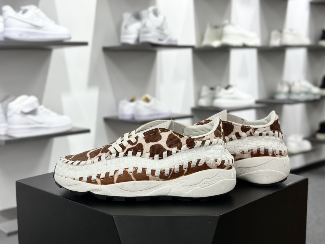 耐克NIKE Air Footscape Woven”Cow Print”足部慢跑鞋“棕米长颈鹿”FB1959-100