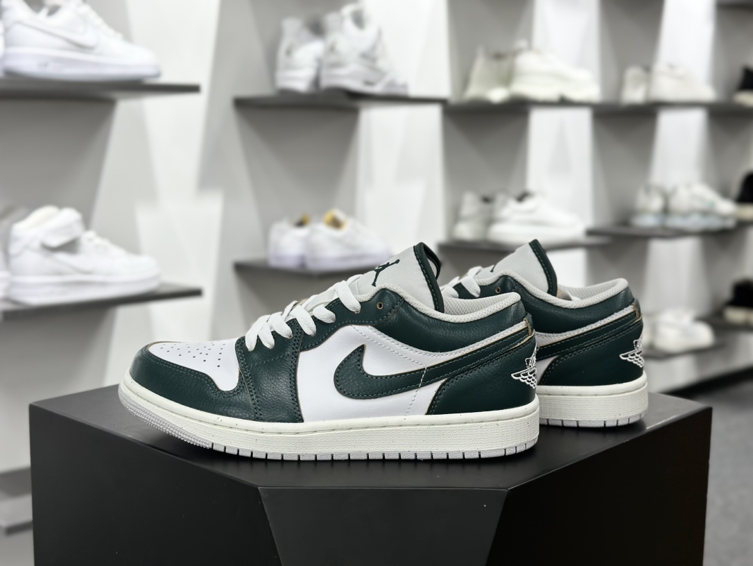 耐克Nike Air Jordan 1 Low”Oxidized Green/Sail”AJ1乔丹一代低帮篮球鞋“氧化绿帆白”FQ7687-300