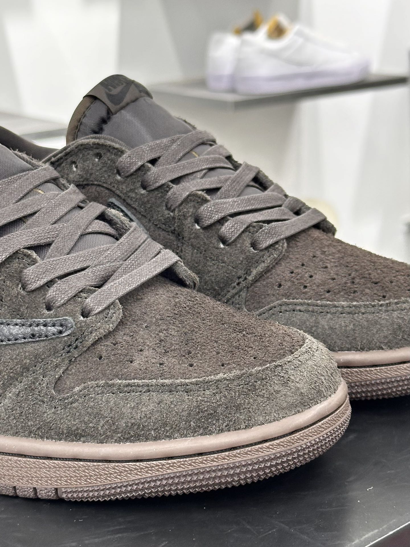 Travis Scott X Nike Air Jordan 1 Low OG SP”Velvet Brown”AJ1乔丹一代经典篮球鞋“TS联名咖啡棕黑倒钩11.0”DM7866-202