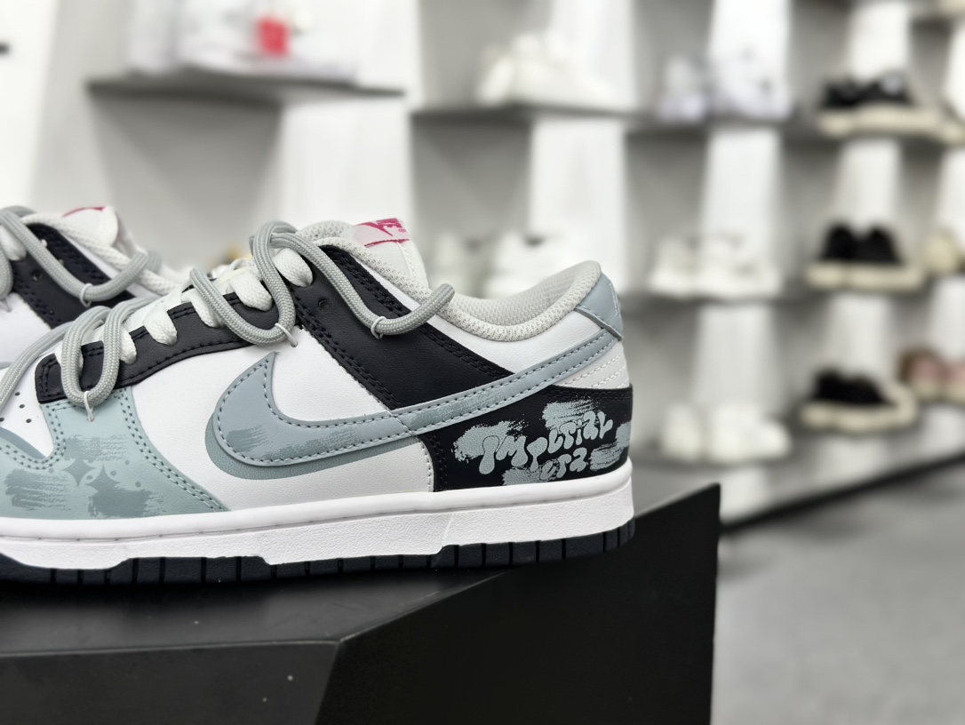 耐克Nike SB Dunk Low”Splash-ink”扣篮滑板板鞋“白灰蓝泼墨绑绳”FB9109-401