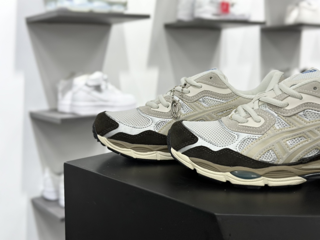 亚瑟士/Asics Gel-NYC 系列低帮复古休闲运动慢跑鞋“奶白摩卡棕”1203A383-103