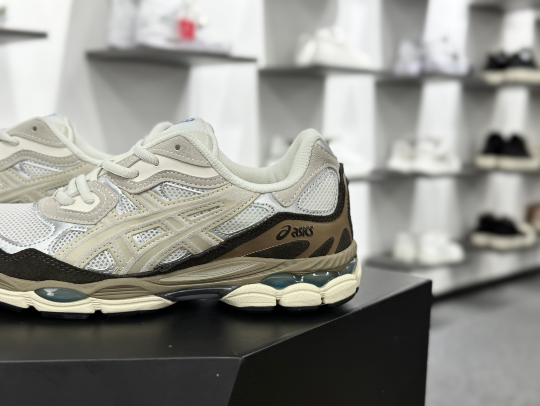 亚瑟士/Asics Gel-NYC 系列低帮复古休闲运动慢跑鞋“奶白摩卡棕”1203A383-103