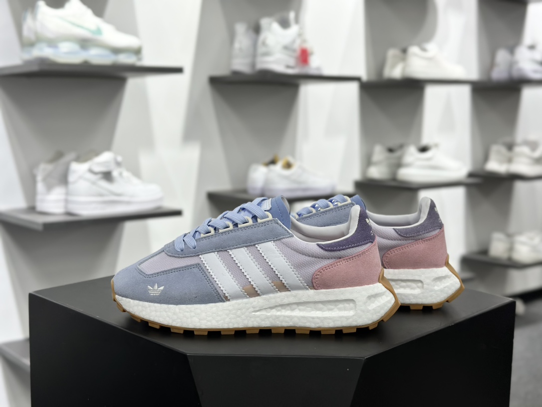 阿迪达斯Adidas Originals Retropy Boost E5 系列复古赛车运动慢跑鞋“浅蓝紫粉白刺绣三叶草”IF6808