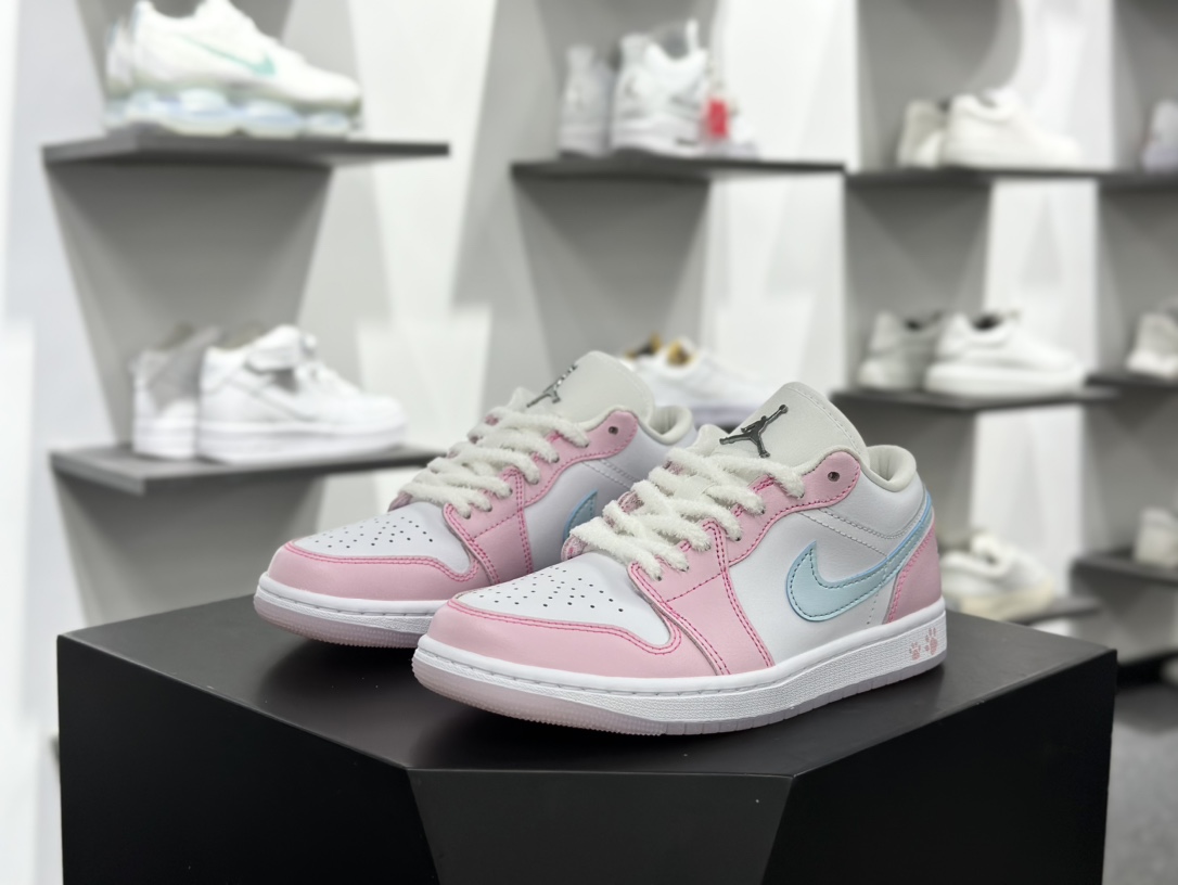 耐克Nike Air Jordan 1 Low”Paw Print”AJ1乔丹一代低帮篮球鞋“白粉蓝小钩脚印”HM3706-141