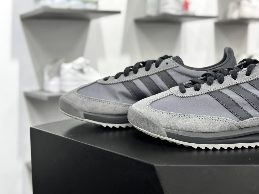 adidas originals SL 72RS超轻便透气复古慢跑鞋IH8018